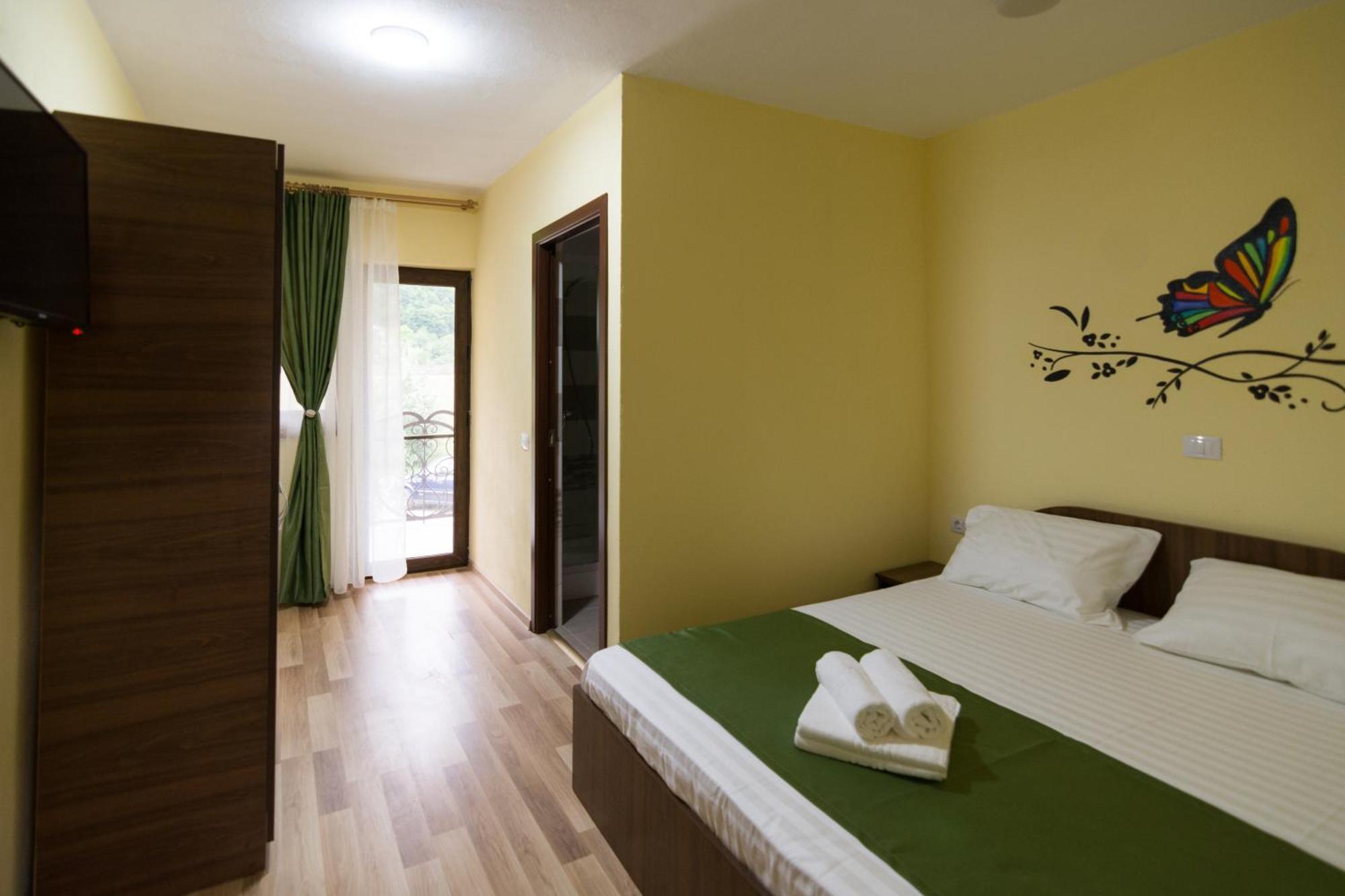 Vila Poienita Caciulata Calimanesti Room photo